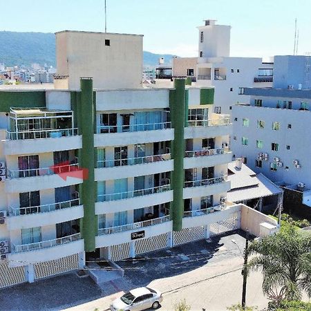 1024 - Apartamento Em Bombinhas Para Locacao De Temporada - Praia De Bombas Kültér fotó