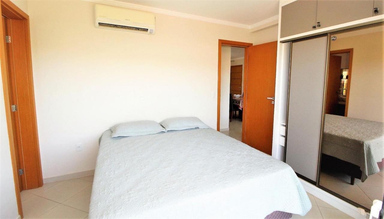 1024 - Apartamento Em Bombinhas Para Locacao De Temporada - Praia De Bombas Kültér fotó
