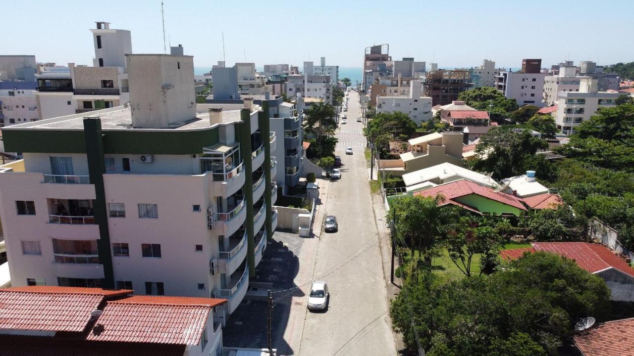 1024 - Apartamento Em Bombinhas Para Locacao De Temporada - Praia De Bombas Kültér fotó